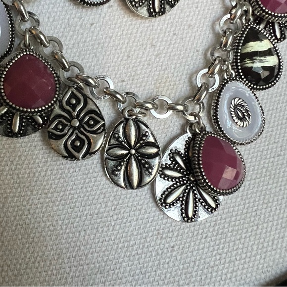 Premier Designs Antiqued Bib Necklace with Ornate Plated and Resin Pieces Purple - Picture 7 of 11